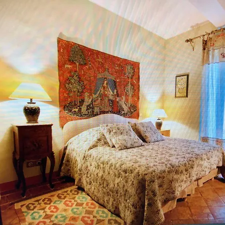 Maison D'hotes La Boca Bed & Breakfast *