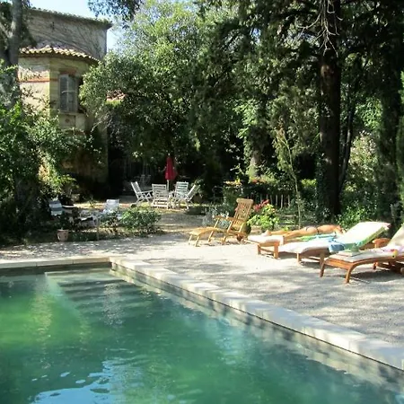 Maison D'hotes La Boca Bed & Breakfast